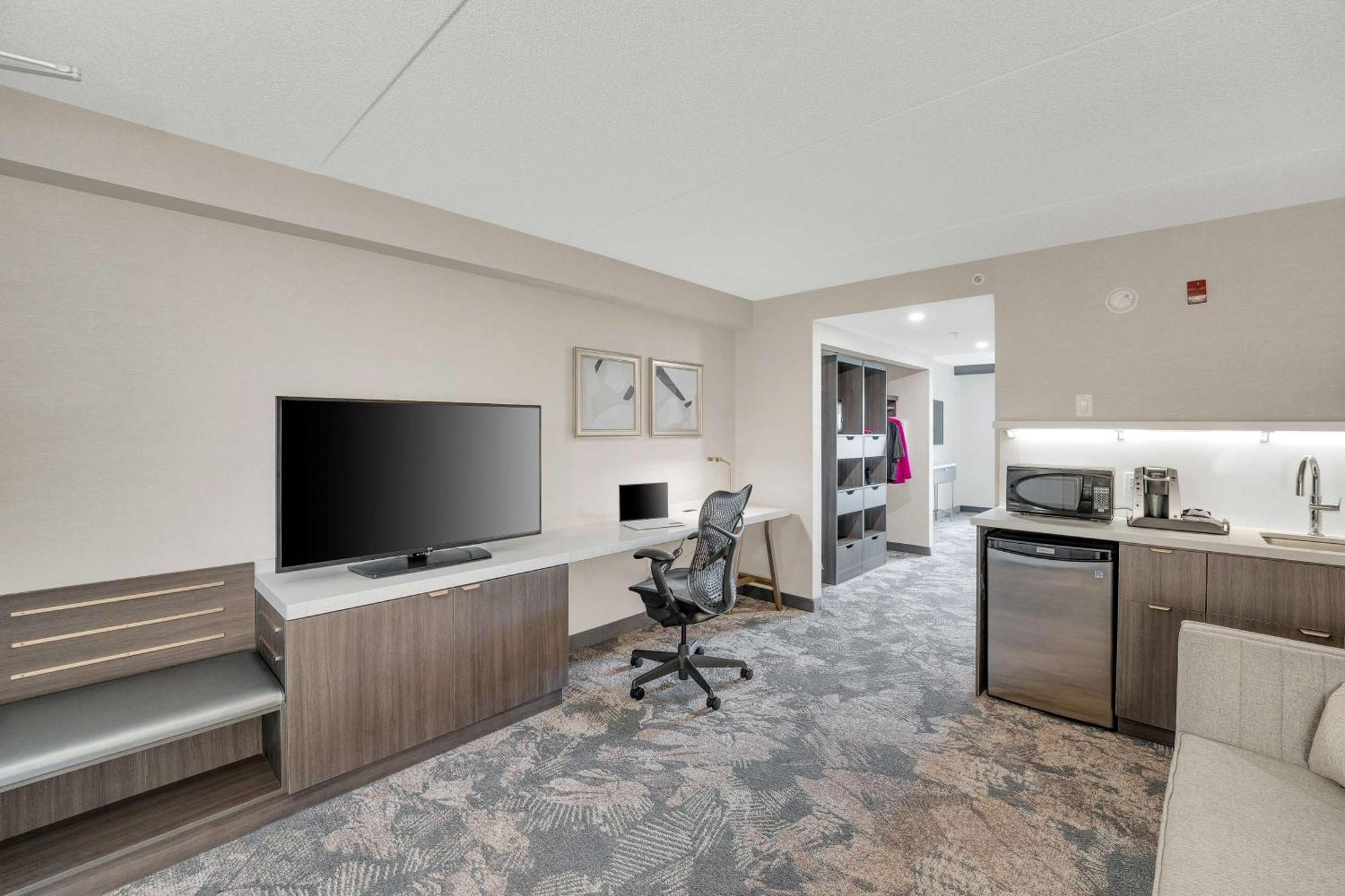 Hilton Garden Inn Toronto/Brampton Dış mekan fotoğraf